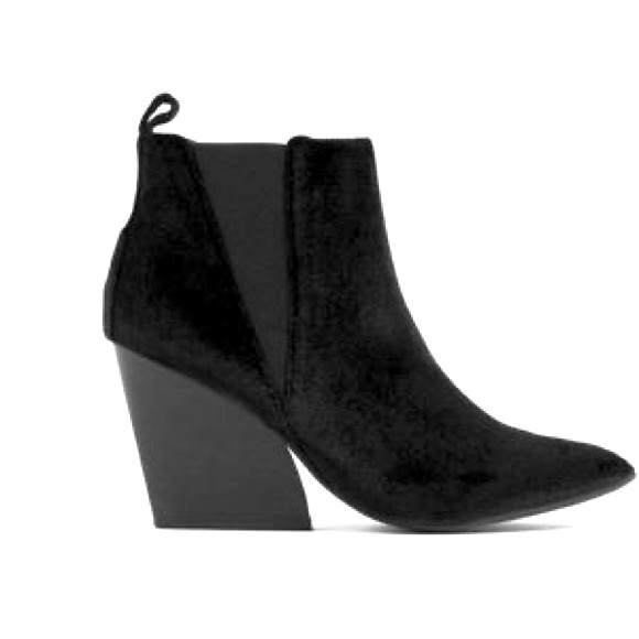 Report Signature Myrna velvet pull-on boots - Picture 1 of 6